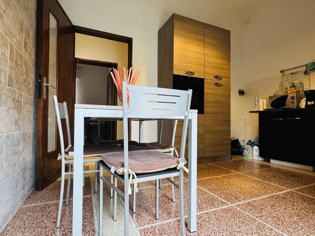 Appartamento a Livorno in Via Montebello, 3 - Foto 5