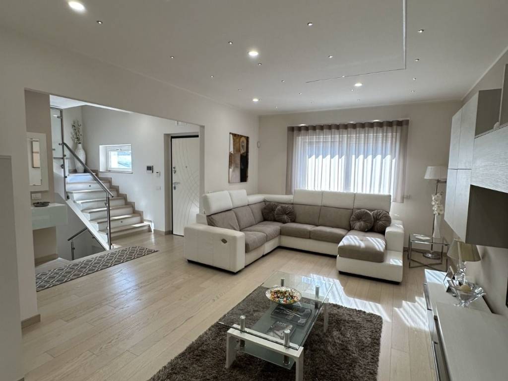 Villa a Gimigliano in Località Buda - Foto 3