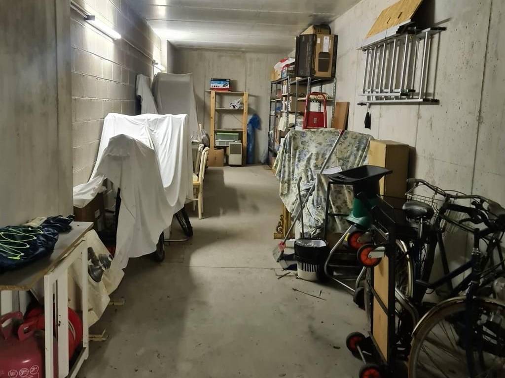 Box / garage a Tradate in Via Campi Lunghi - Foto 2