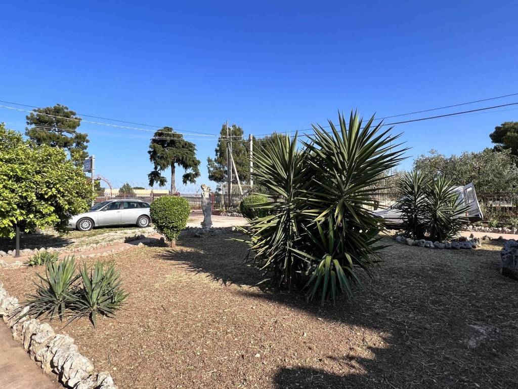 Villa a Bari in Via Gabriele D'Annunzio, 21 - Foto 3