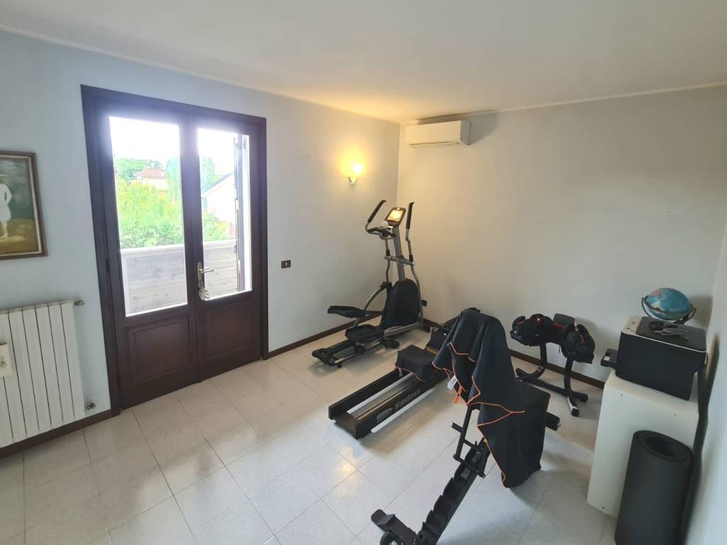 Villa a Curtatone in Via Roma, 11 - Foto 2