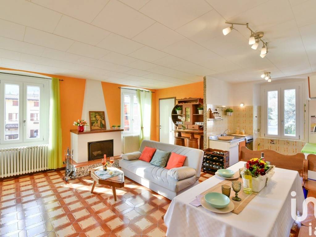 Appartamento a Ballabio in Via Giuseppe Mazzini, 71 - Foto 2