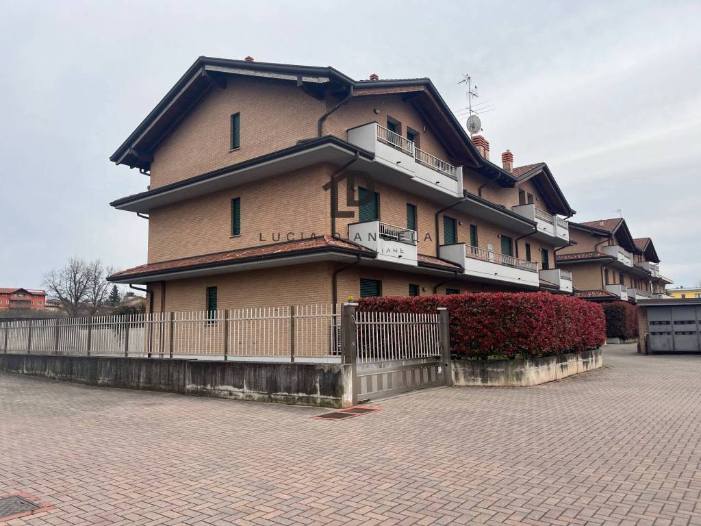 Appartamento a Marnate in Via Volturno, 45 - Foto 4