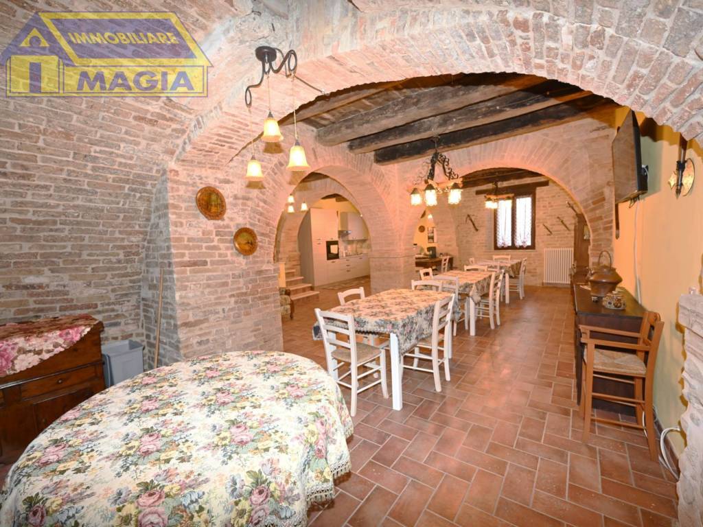 Casa indipendente a Castignano in via Margherita, 3 - Foto 3