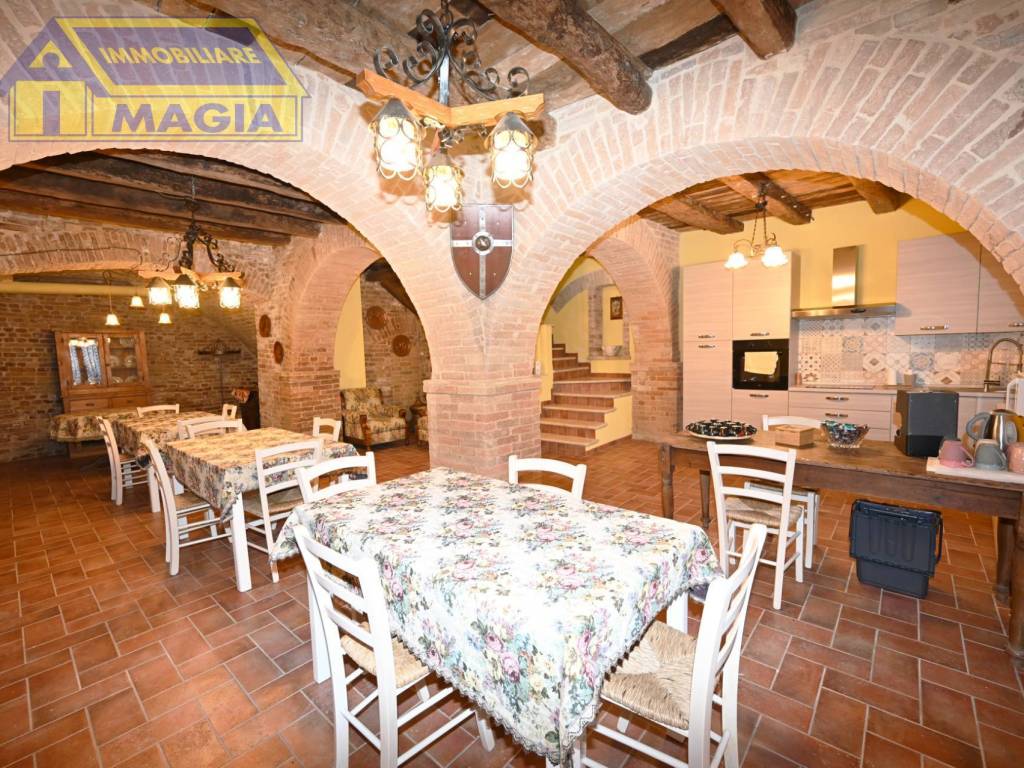 Casa indipendente a Castignano in via Margherita, 3 - Foto 4