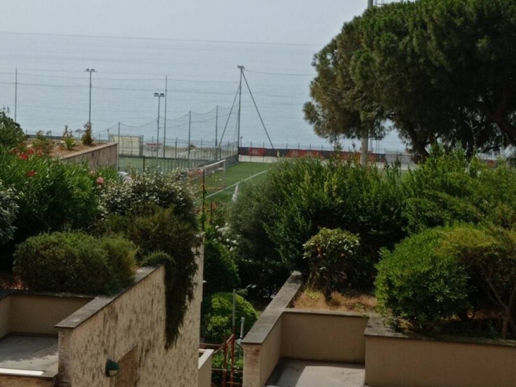 Appartamento a Arenzano in Via del Mare, 58 - Foto 3