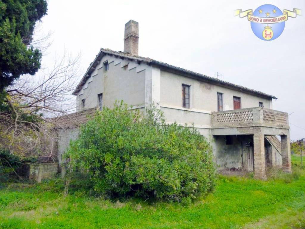 Rustico / casale a Carassai in Contrada aso s.n.c - Foto 4