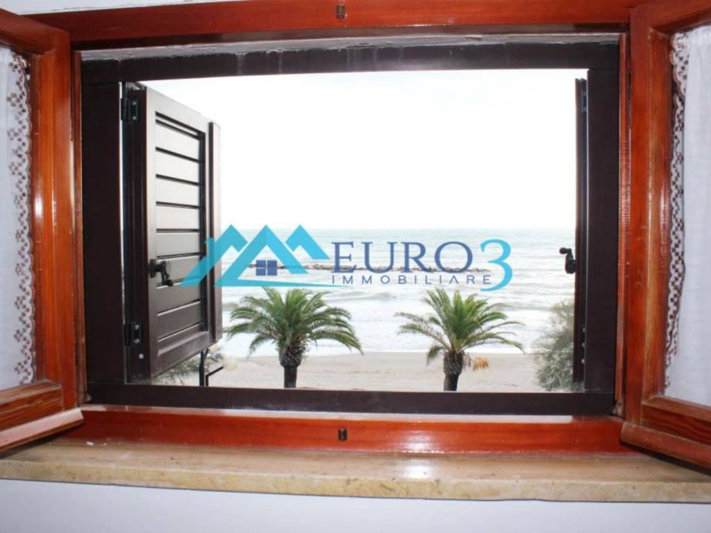 Appartamento a Martinsicuro in Lungomare europa - Foto 5