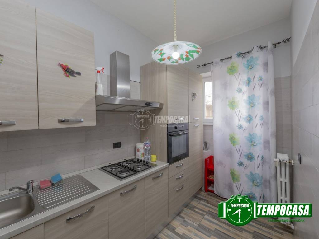 Appartamento a Voghera in Via Giuseppe Verdi - Foto 5