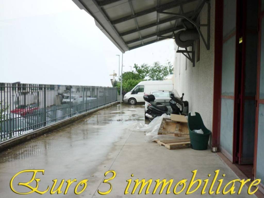 Immobile a Ascoli piceno in Complesso residenziale ARTIGIANALE - Foto 2