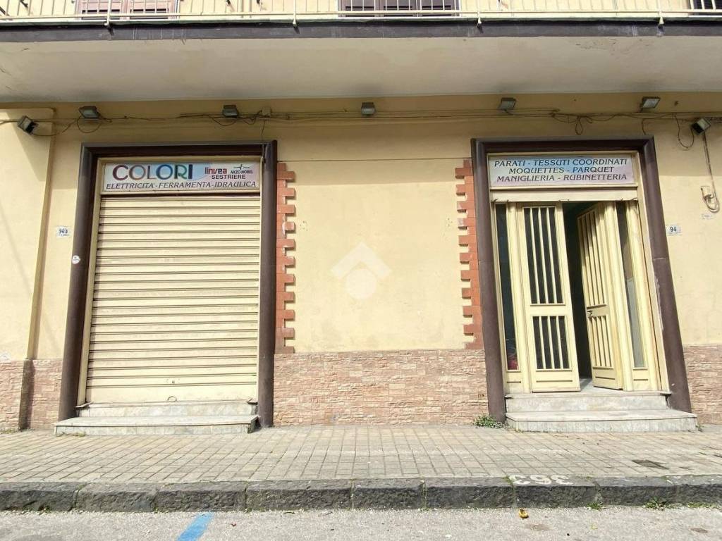 Immobile a Grumo nevano in commerciale corso domenico cirillo, 92 - Foto 2