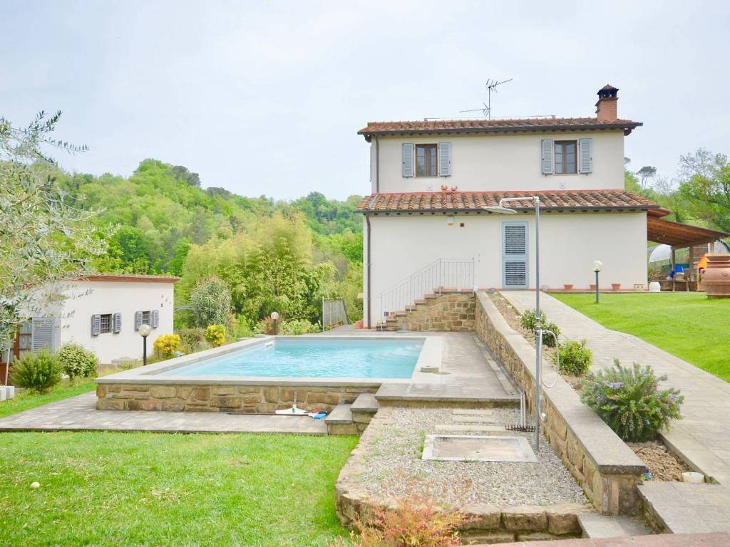 Villa a Montevarchi in Via di Noferi - Foto 2