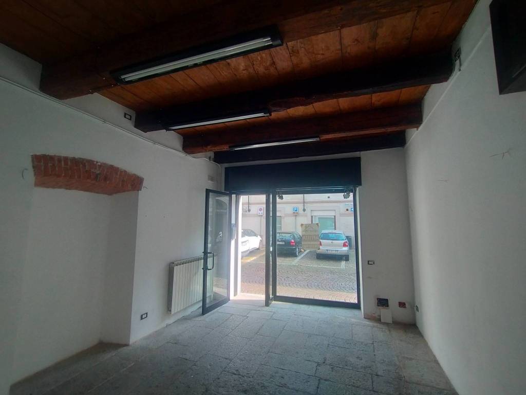 Immobile a Borgomanero in Via Brunelli Maioni - Foto 3