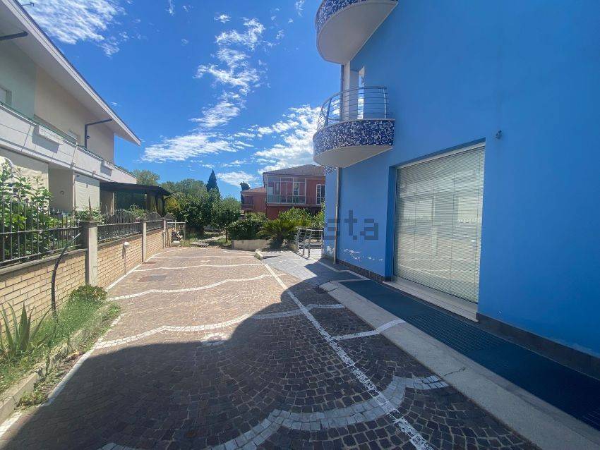 Appartamento a Città sant'angelo in Viale Matrino, 154 - Foto 3