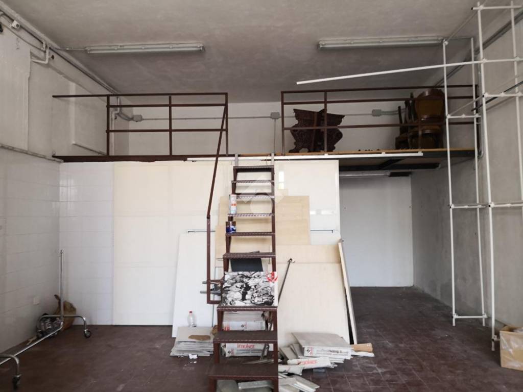 Box / garage a Mercogliano in Via Roma - Foto 3