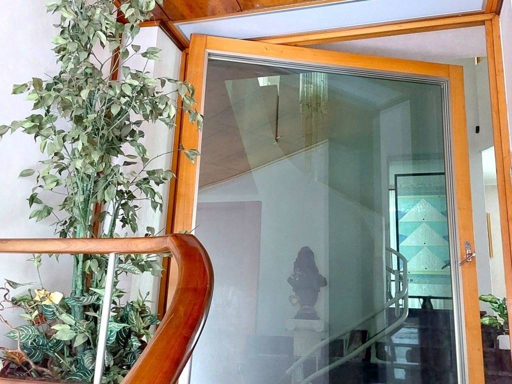 Casa indipendente a Valenza in Piazza Benedetto Croce - Foto 2