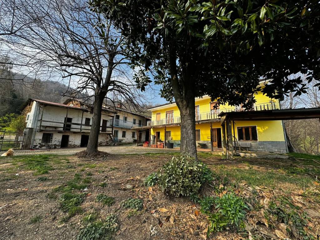 Villa a Bagnolo piemonte in Via Cave - Foto 2