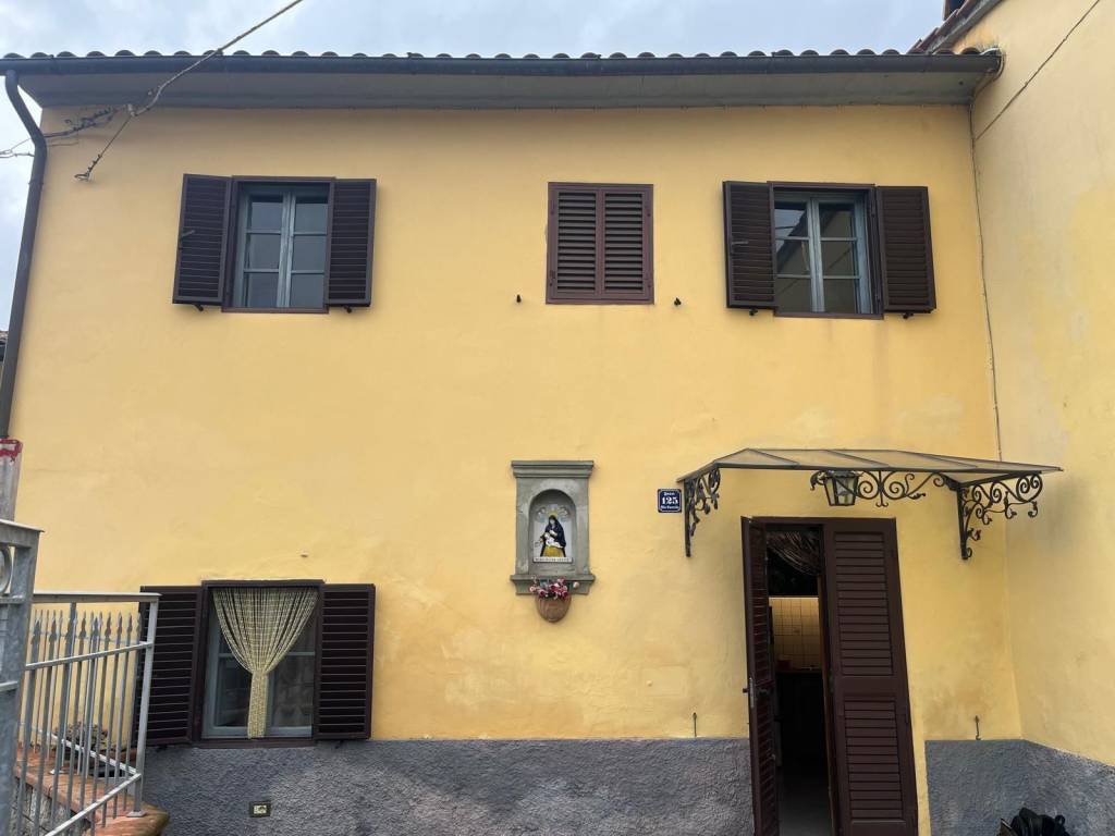 Casa indipendente a Vernio in Località Curcelle - Foto 4