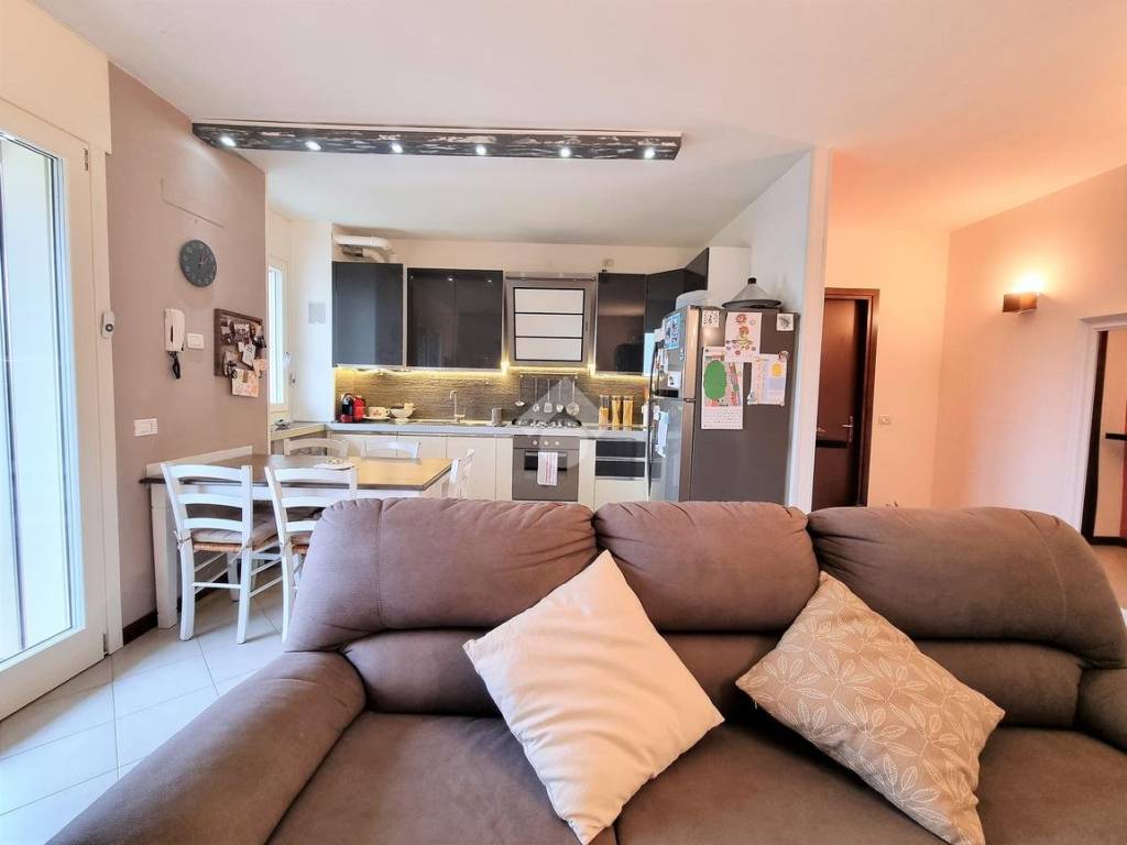 Appartamento a Borgo virgilio in Via Cisa - Foto 3