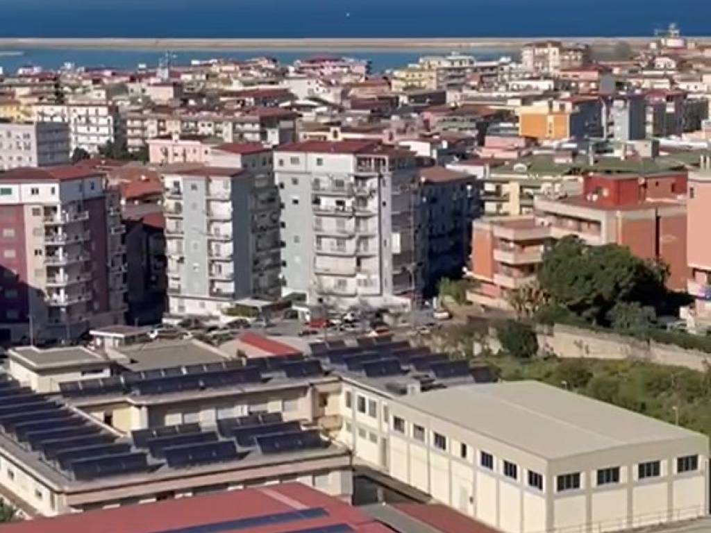 Attico / mansarda a Crotone in Via Pio La Torre - Foto 5