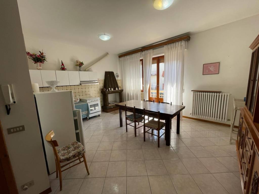 Casa indipendente a Morrovalle in Via Raffaello Sanzio, 17 - Foto 3