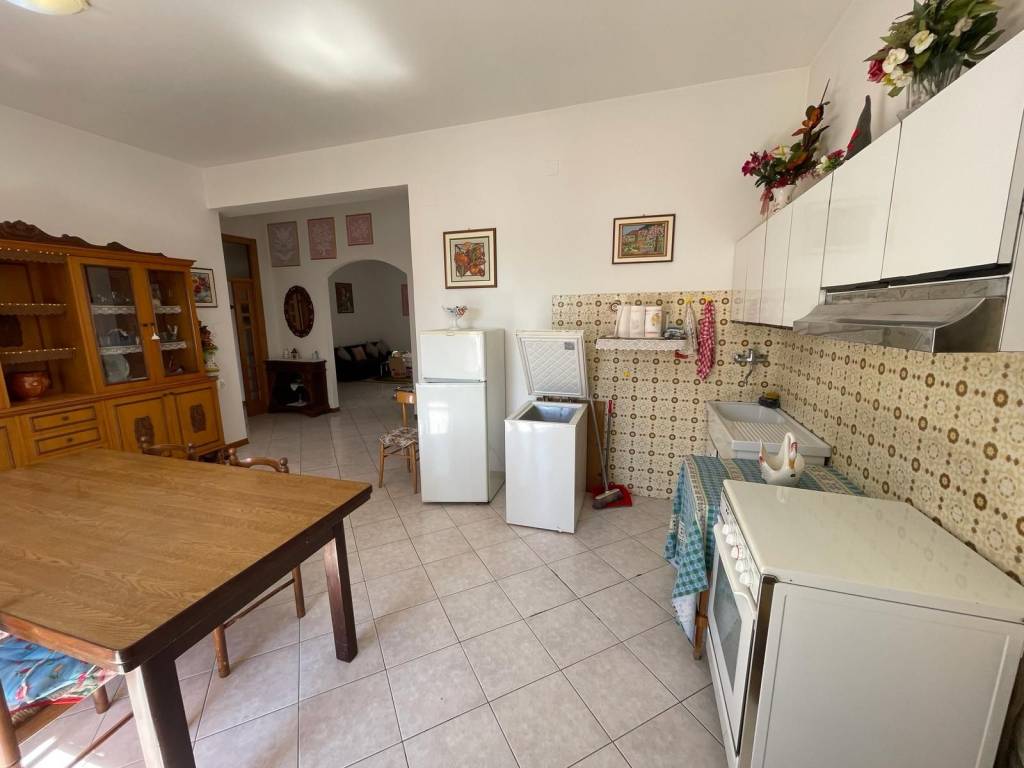 Casa indipendente a Morrovalle in Via Raffaello Sanzio, 17 - Foto 4