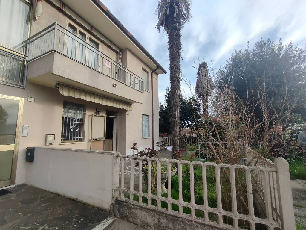 Appartamento a Argenta in Strada del Po di Primaro - Foto 3