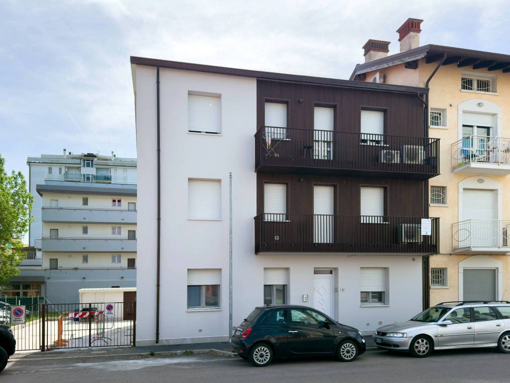 Appartamento a Comacchio in Viale Alpi Orientali Nord, 8 - Foto 2