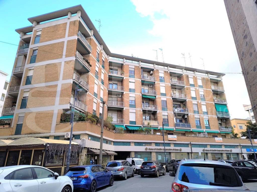 Appartamento a Latina in Via Giosuè Carducci , 17 - Foto 2