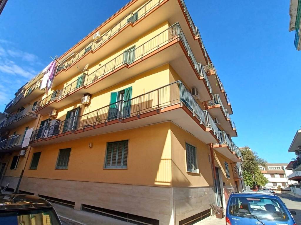 Appartamento a Triggiano in Via Francesco Lampignano, 2 - Foto 2