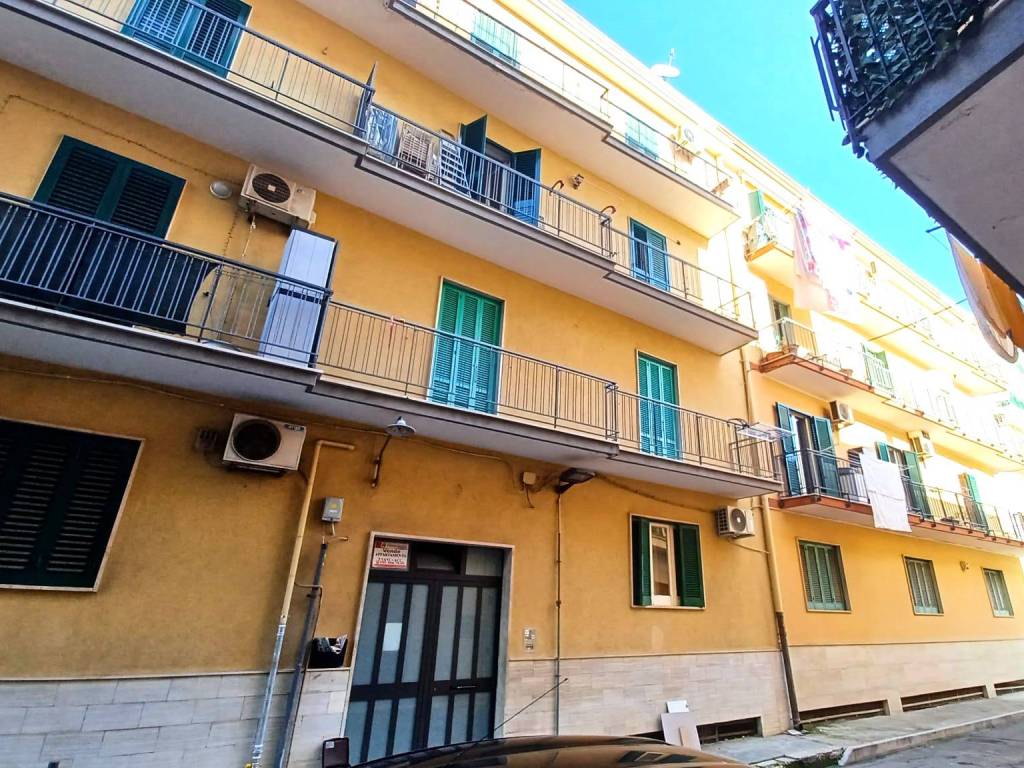 Appartamento a Triggiano in Via Francesco Lampignano, 2 - Foto 4