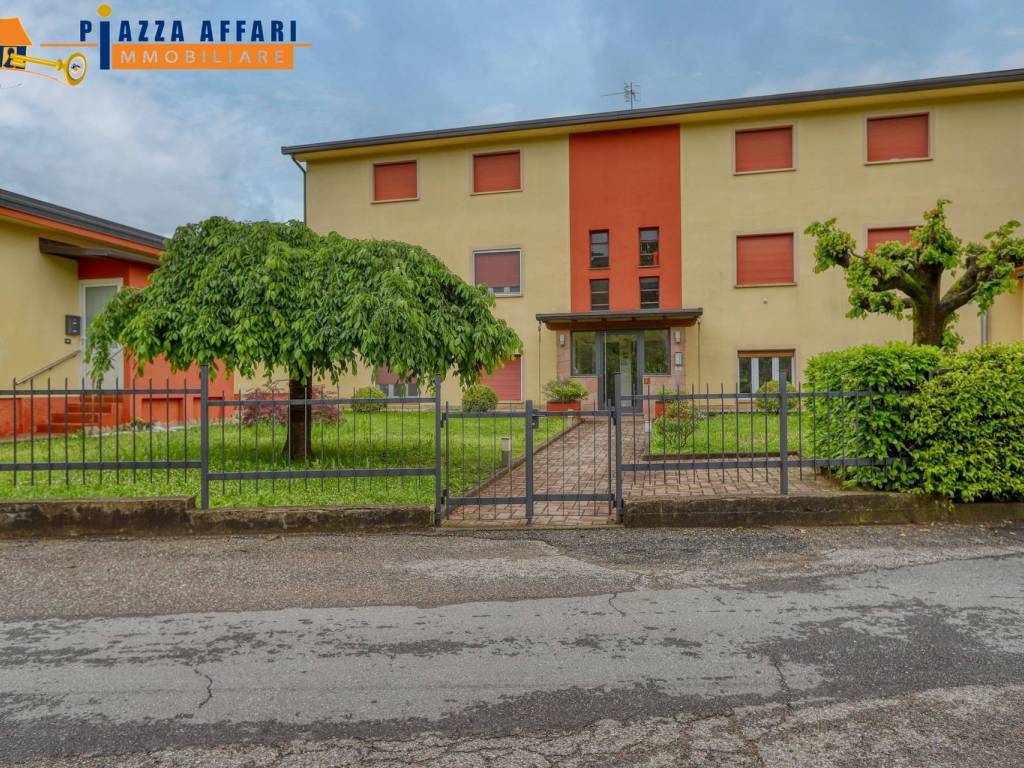 Appartamento a Cuasso al monte in via Zotte San Salvatore, 7 - Foto 3