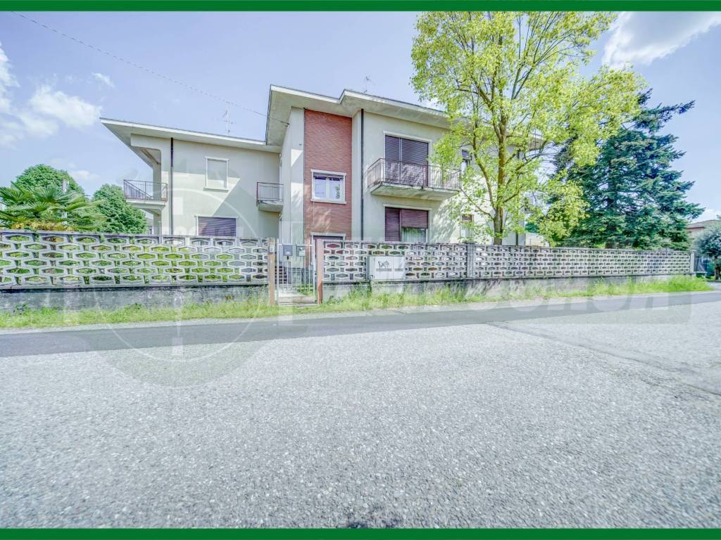 Appartamento a Samarate in Via Zara - Foto 2