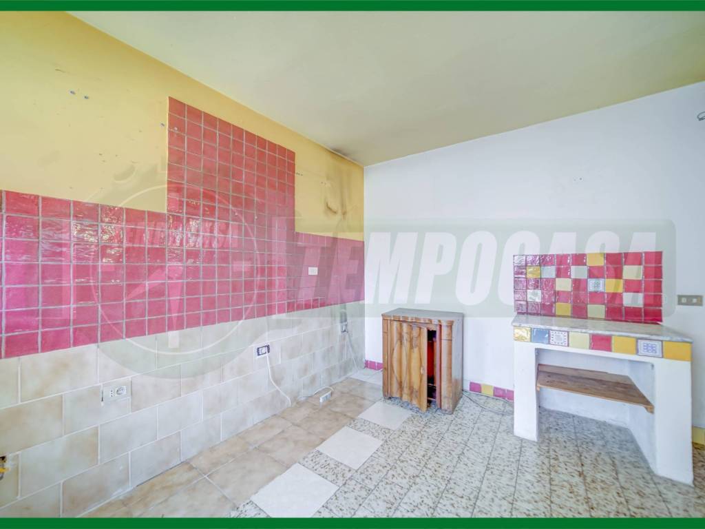 Appartamento a Samarate in Via Zara - Foto 4