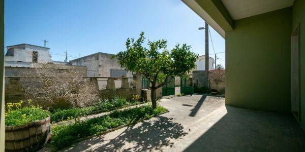 Casa indipendente a Patù in Via Martiri d'Ungheria - Foto 4