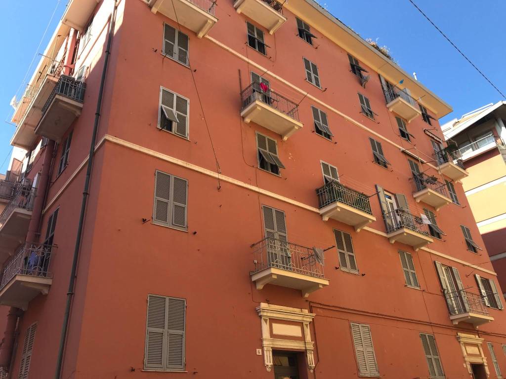 Appartamento a Genova in Via Marcello Staglieno - Foto 4