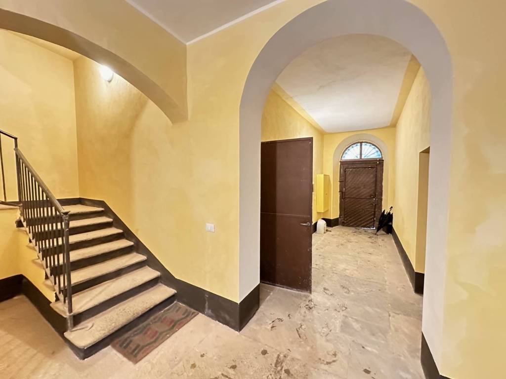 Palazzo / stabile a Vigevano - Foto 2