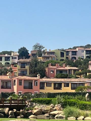 Appartamento a Arzachena in Via del Germano Reale - Foto 3