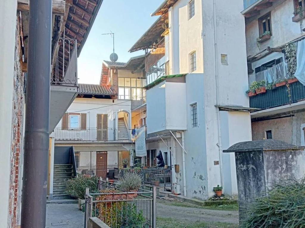 Villa a Serravalle sesia in Via Dottor Secondino Mazzone, 22 - Foto 3