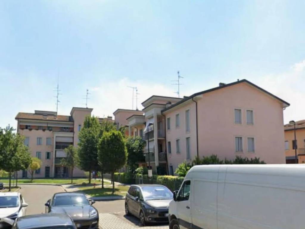 Box / garage a Carpi in Via Carlo Lugli, 6 B - Foto 2