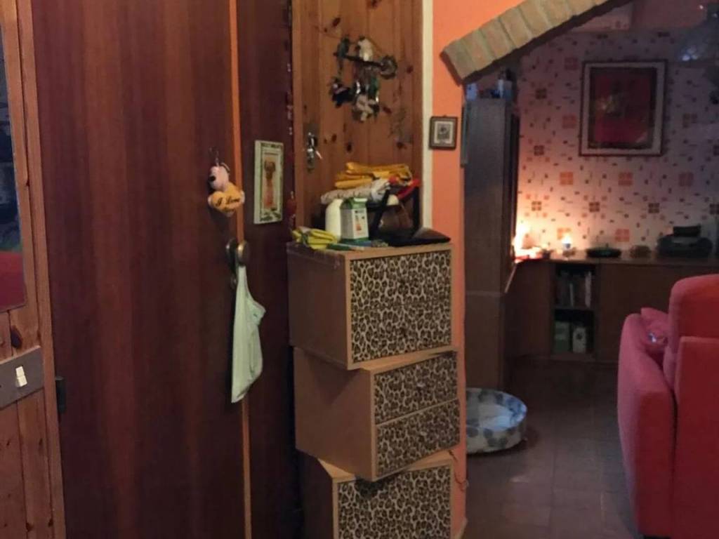 Villa a Rolo in Piazza Enrico Toti, 31 - Foto 3