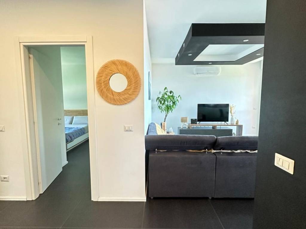 Appartamento a Gavirate in Via Giuseppe Verdi, 29 - Foto 4