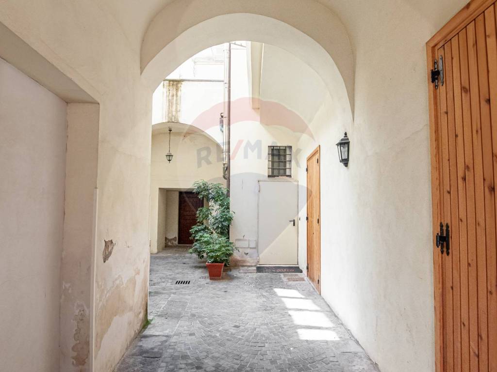Appartamento a Nocera inferiore in Via Arturo Petrosini - Foto 3