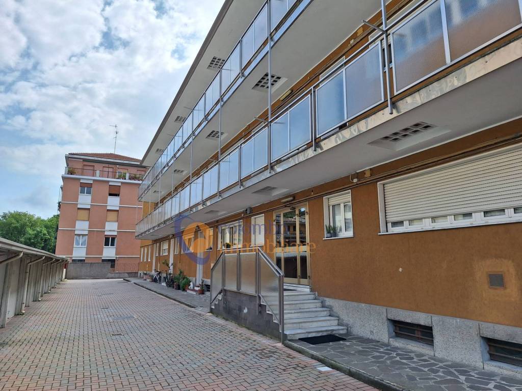 Appartamento a Busto arsizio in via Piave, 11 - Foto 3