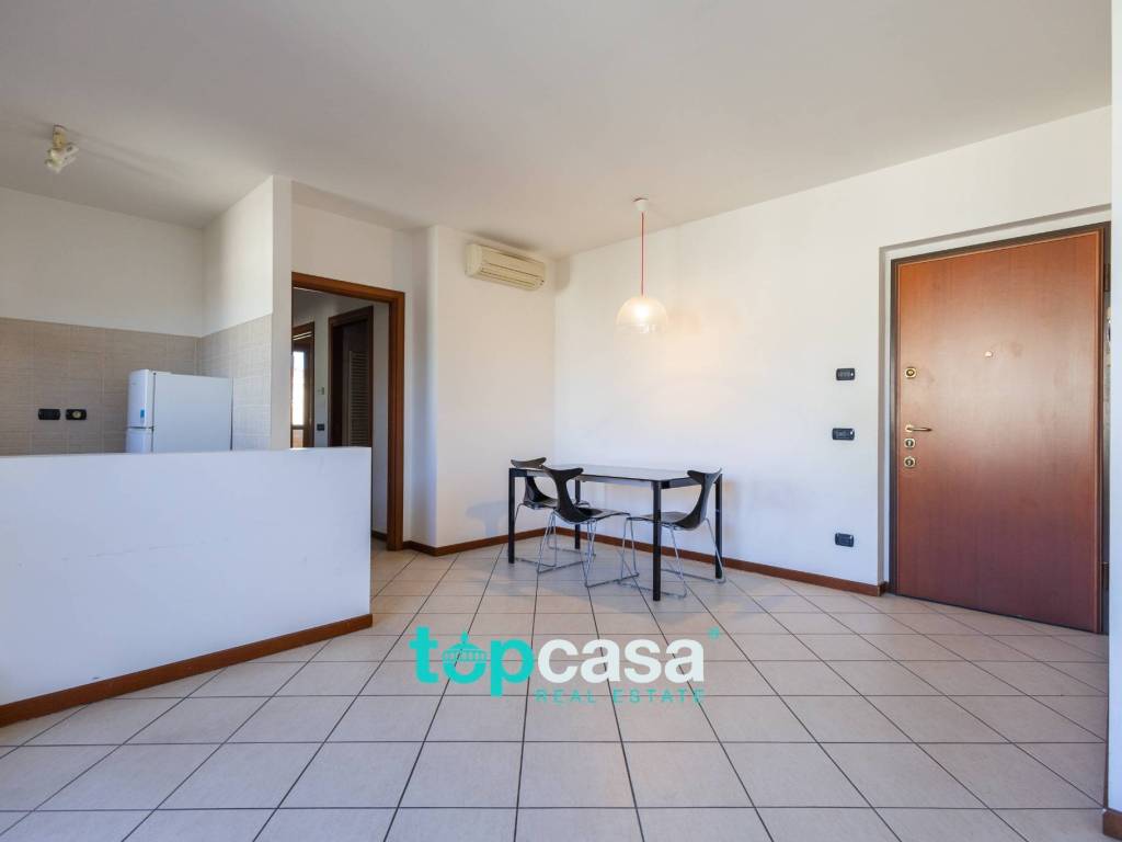 Appartamento a Busto arsizio in Via Potenza, 2 - Foto 4