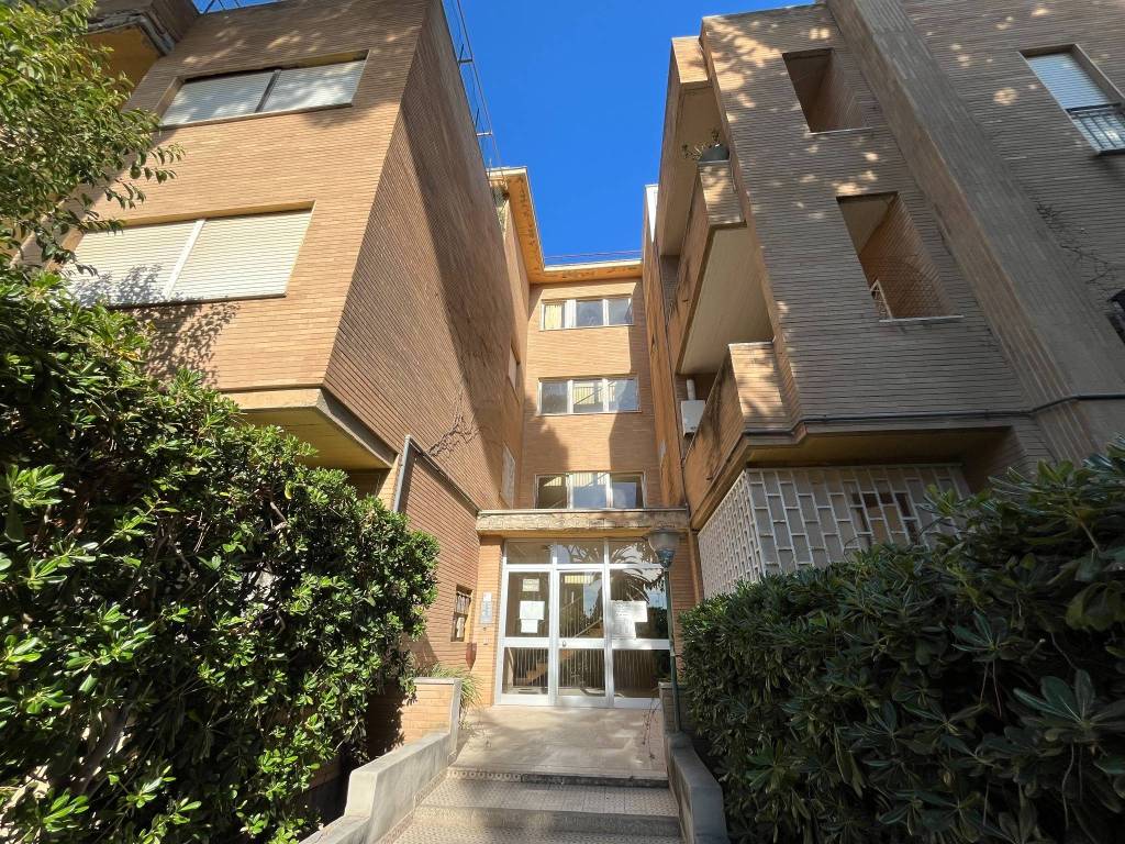 Appartamento a Santa marinella in Via delle Colonie - Foto 3