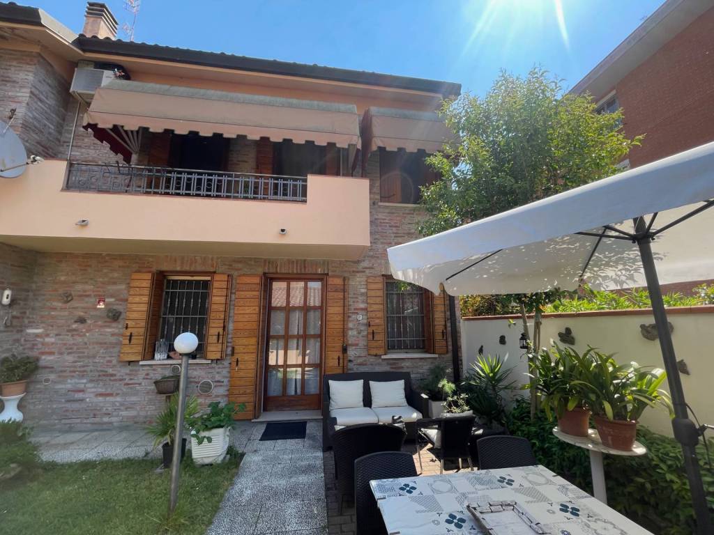 Casa indipendente a Ferrara in Via Don Giuseppe Zanardi - Foto 5