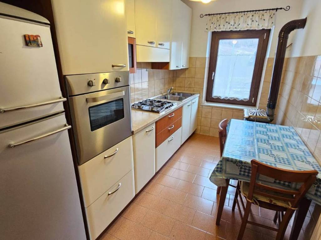 Appartamento a Pontebba in Frazione Laglesie San Leopoldo - Foto 4