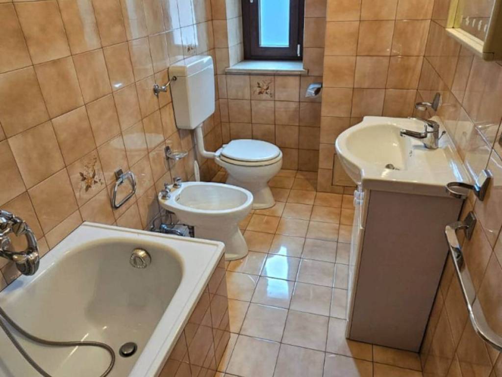 Appartamento a Pontebba in Frazione Laglesie San Leopoldo - Foto 5