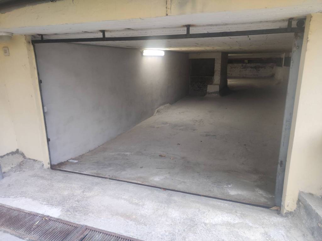 Box / garage a Pescara in Via Legnago, 23 - Foto 4